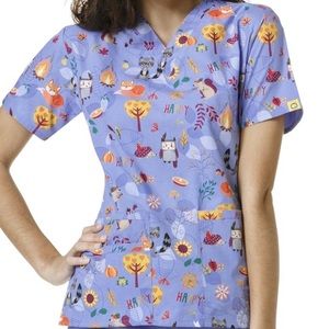 Happy feelings scrub top
